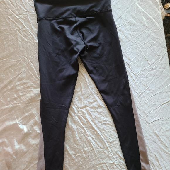 NOLI Mesh Leggings - Picture 4 of 8